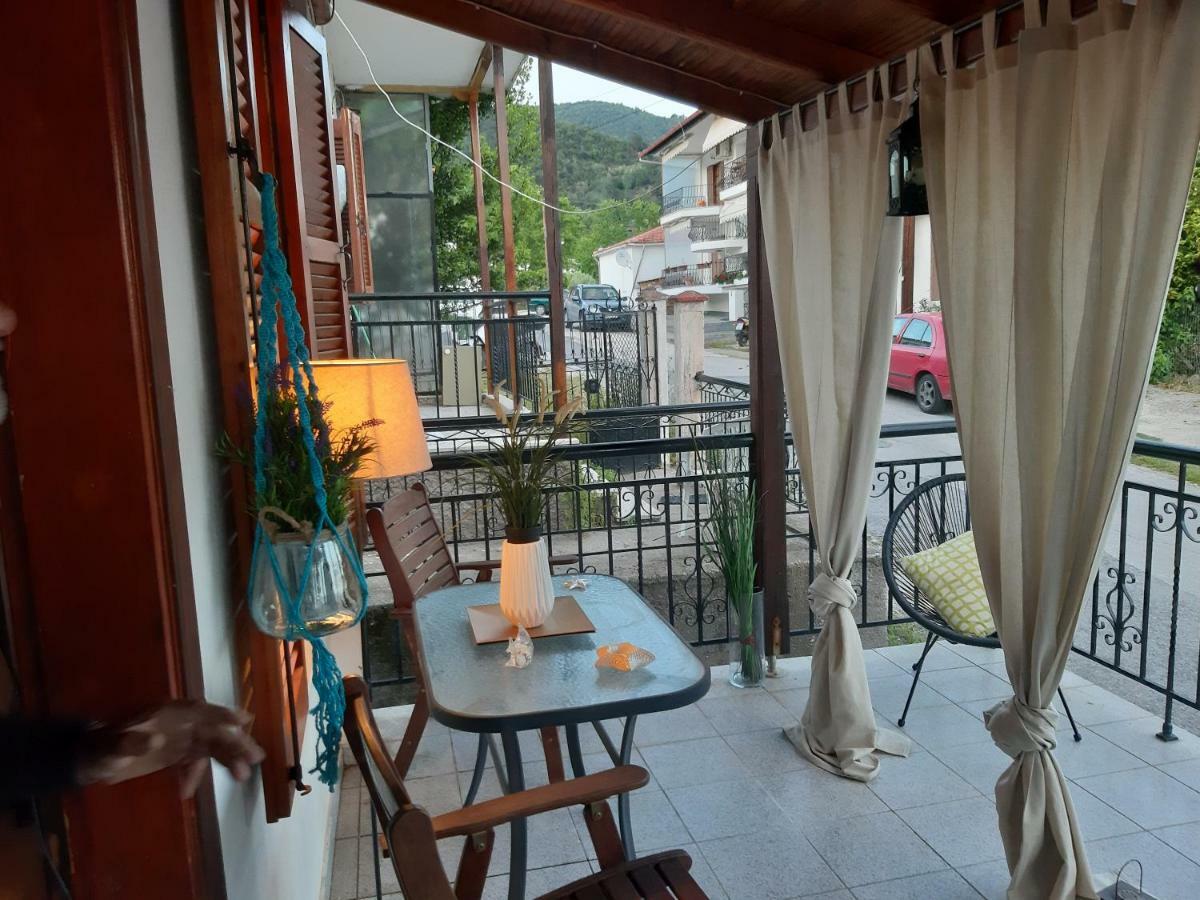 Captain'S Beauty & Wellness House Stratoni Buitenkant foto